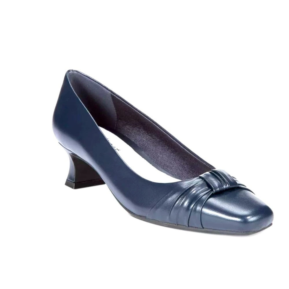 Easy Street Navy Heels